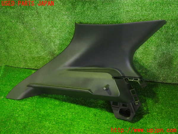 2UPJ-33797680]キックス(RP15)左リアピラートリム 中古_m0001.jpg