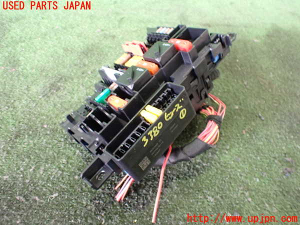 2UPJ-33806741]BMW ミニ(MINI)クーパーS(XM20)(F56)ヒューズボックス1 中古_m0001.jpg