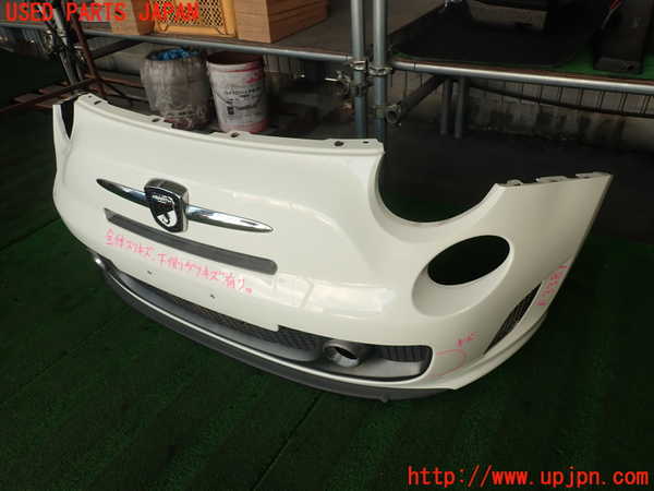 2UPJ-33811010]アバルト・595(312142)フロントバンパー 中古_m0001.jpg