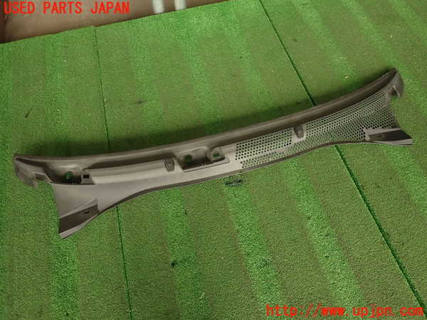 2UPJ-33811190]アバルト・595(312142)カウルトップ 中古_m0001.jpg