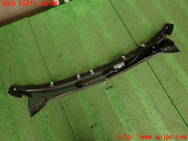 2UPJ-33811190]アバルト・595(312142)カウルトップ 中古_m0005.jpg