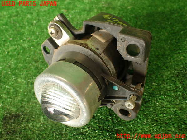 2UPJ-33811182]アバルト・595(312142)左フォグ 中古_m0001.jpg