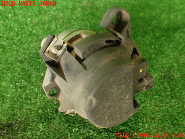 2UPJ-33811182]アバルト・595(312142)左フォグ 中古_m0002.jpg