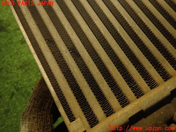 2UPJ-33812451]アバルト・595(312142)インタークーラー1 中古_m0002.jpg