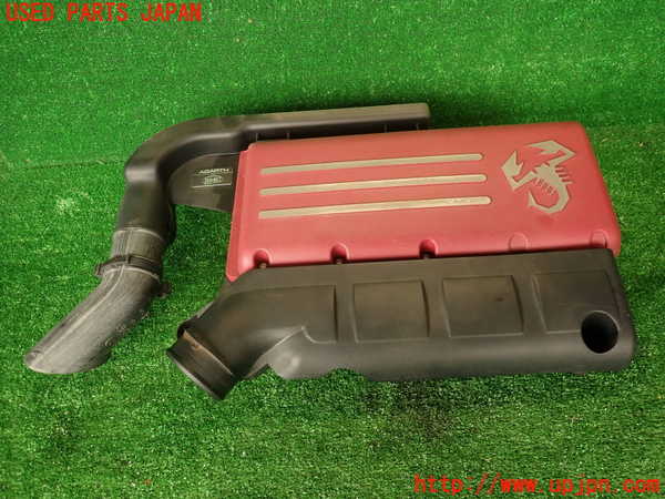2UPJ-33812560]アバルト・595(312142)エアクリーナーボックス 中古_m0001.jpg