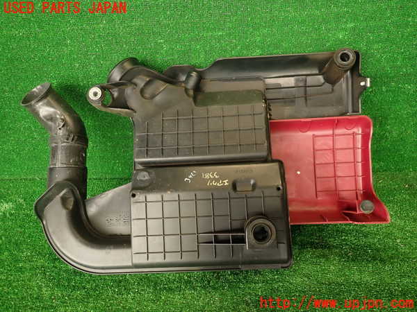 2UPJ-33812560]アバルト・595(312142)エアクリーナーボックス 中古_m0004.jpg