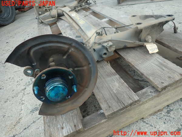 2UPJ-33815380]アバルト・595(312142)リアアクスルビーム 中古_m0003.jpg