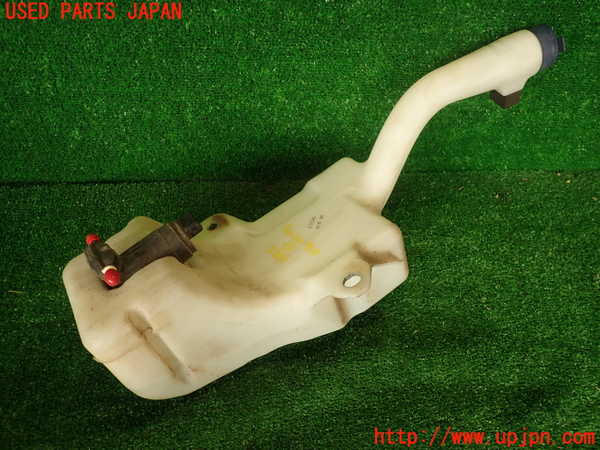 2UPJ-33816791]アバルト・595(312142)ウォッシャータンク1 中古_m0002.jpg