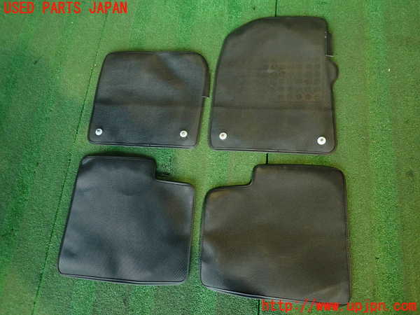 2UPJ-33817800]アバルト・595(312142)フロアマット 中古_m0005.jpg