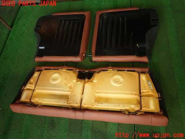 2UPJ-33817385]アバルト・595(312142)リアシート 中古_m0005.jpg