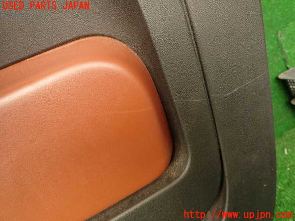 2UPJ-33811234]アバルト・595(312142)右前ドア内張り 中古_m0003.jpg