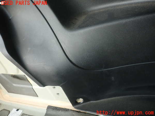 2UPJ-33817680]アバルト・595(312142)左リアピラートリム 中古_m0004.jpg