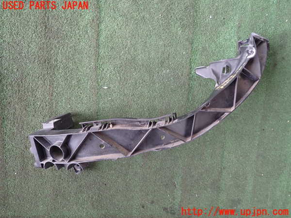 2UPJ-33821142]BMW 120i E87(UD20)左ヘッドライトリム 中古_m0001.jpg