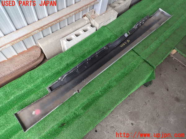 2UPJ-33821390]BMW 120i E87(UD20)右サイドステップ 中古_m0004.jpg