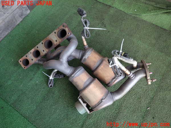 2UPJ-33822041]BMW 120i E87(UD20)エキマニ1 触媒 マニバーター 中古_m0002.jpg