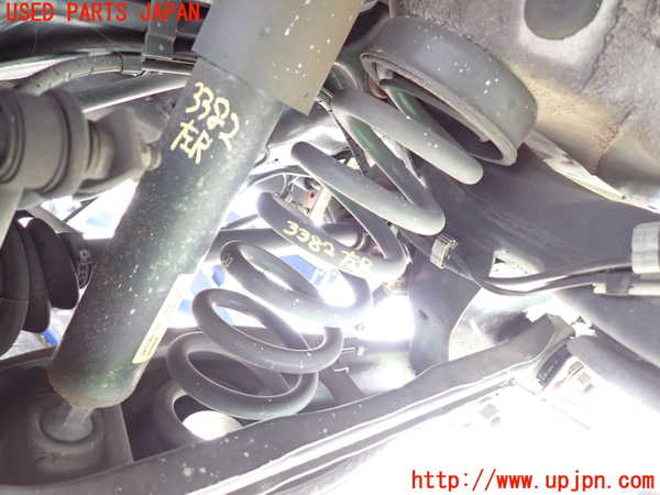 2UPJ-33825105]BMW 120i E87(UD20)左リアスプリング 中古_m0001.jpg