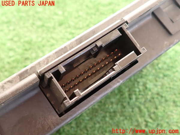 2UPJ-33826146]BMW 120i E87(UD20)コンピューター1 中古 6135 9224593-01_m0005.jpg