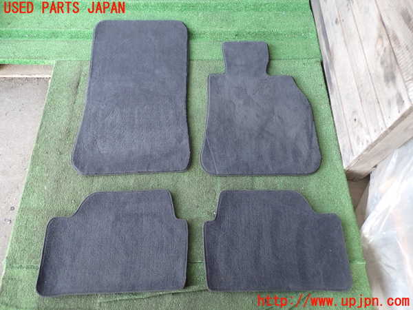 2UPJ-33827800]BMW 120i E87(UD20)フロアマット 中古_m0001.jpg