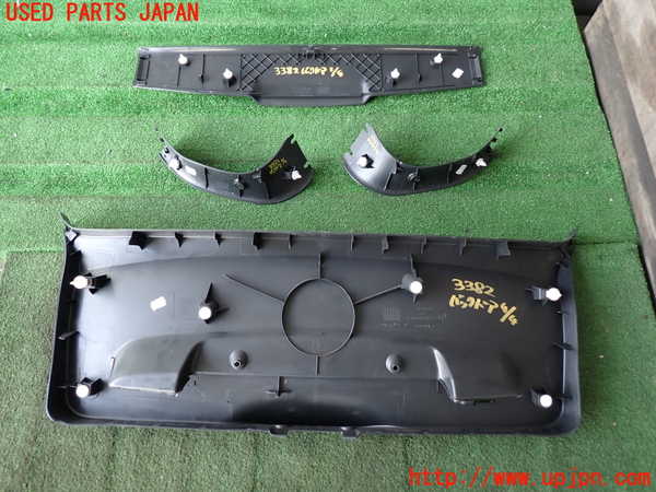 2UPJ-33821578]BMW 120i E87(UD20)バックドア内張り 中古_m0002.jpg