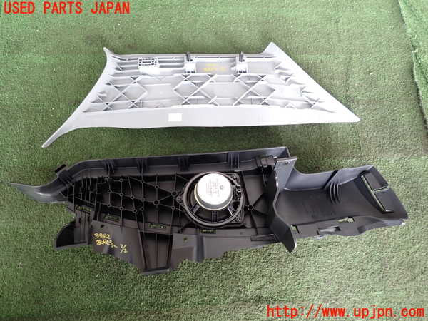 2UPJ-33827680]BMW 120i E87(UD20)左リアピラートリム 中古_m0002.jpg