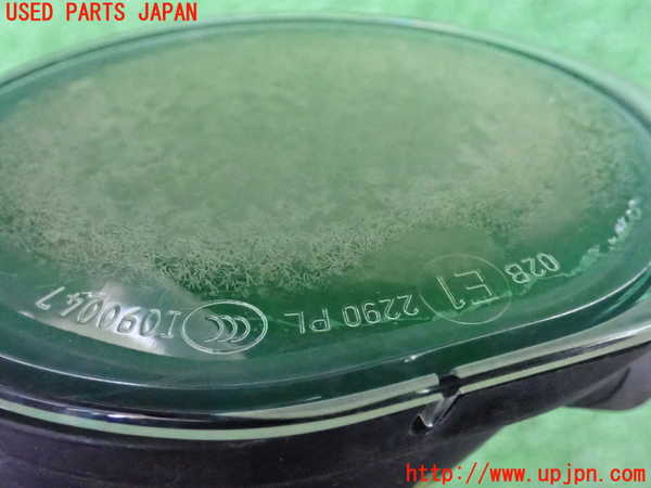 2UPJ-33831182]ボルボ・V50(MB4204S)左フォグ 中古_m0004.jpg