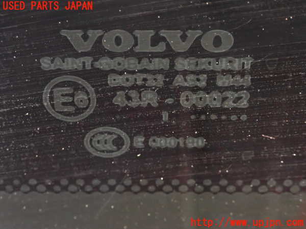 2UPJ-33831382]ボルボ・V50(MB4204S)左クォーターガラス 中古(43R-00022 M44)_m0002.jpg