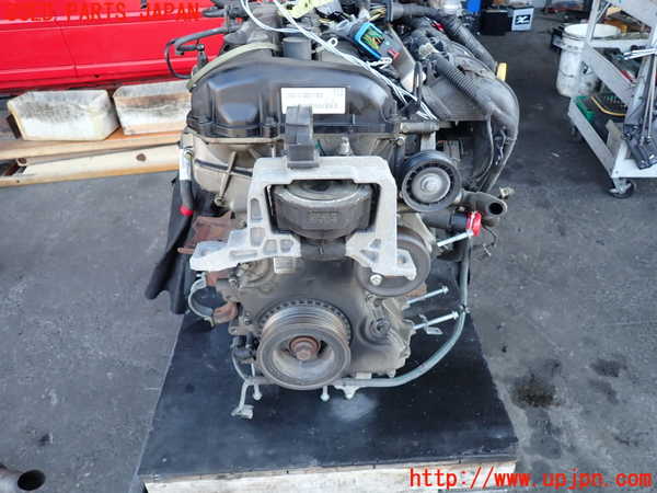 2UPJ-33832010]ボルボ・V50(MB4204S)エンジン B4204S3 中古_m0001.jpg