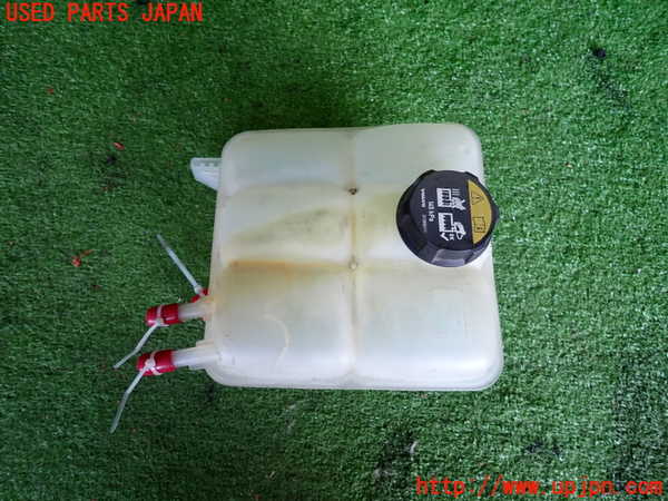 2UPJ-33832410]ボルボ・V50(MB4204S)ラジエータータンク 中古_m0001.jpg