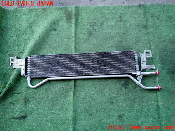 2UPJ-33832481]ボルボ・V50(MB4204S)オイルクーラー1 中古_m0001.jpg
