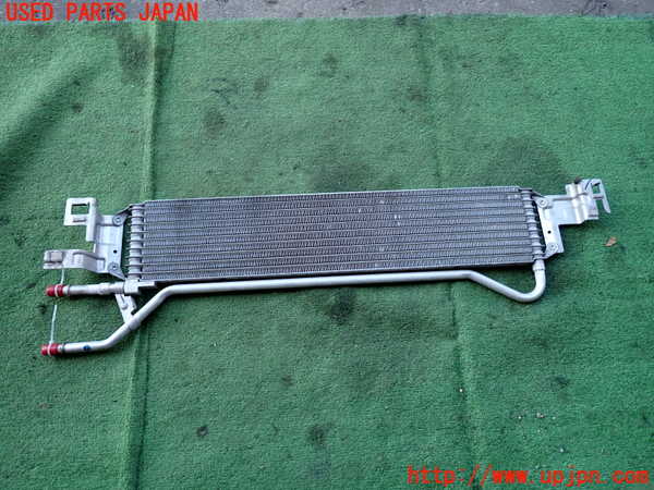 2UPJ-33832481]ボルボ・V50(MB4204S)オイルクーラー1 中古_m0002.jpg