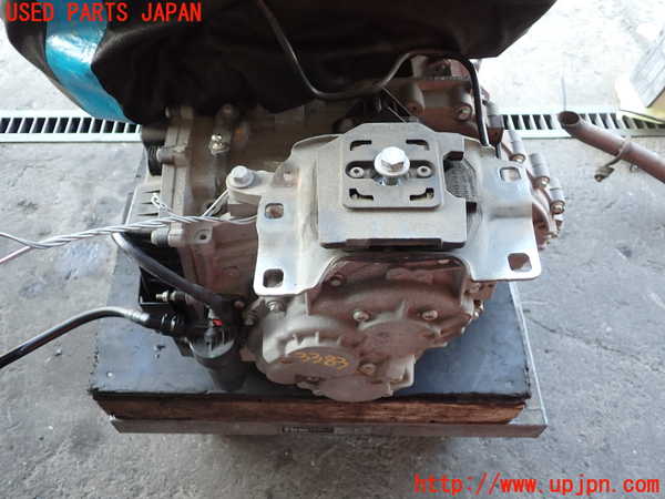 2UPJ-33833010]ボルボ・V50(MB4204S)ミッション AT B4204S3 中古_m0001.jpg