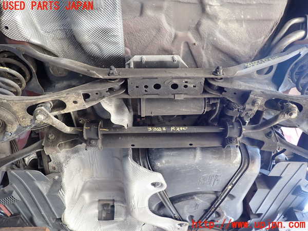 2UPJ-33835445]ボルボ・V50(MB4204S)リアスタビライザー 中古_m0001.jpg