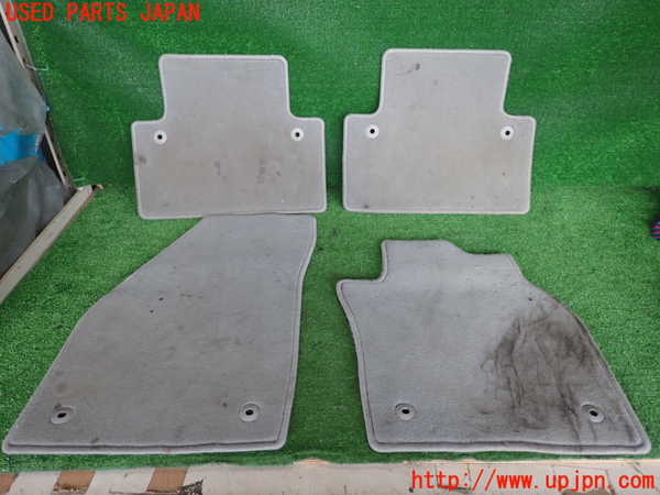 2UPJ-33837800]ボルボ・V50(MB4204S)フロアマット 中古_m0001.jpg