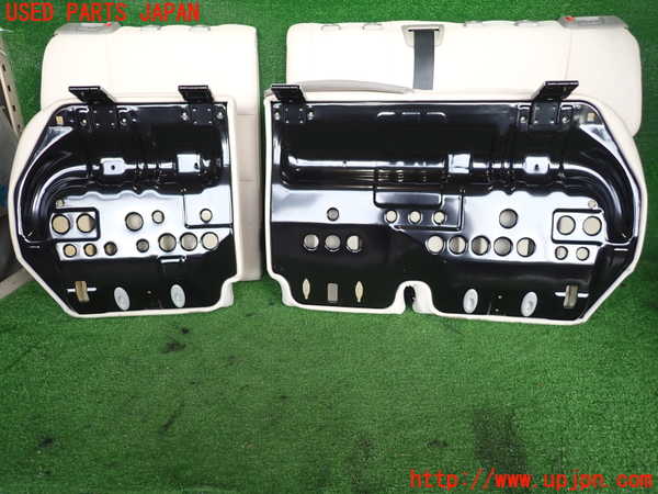 2UPJ-33837385]ボルボ・V50(MB4204S)リアシート 中古_m0003.jpg