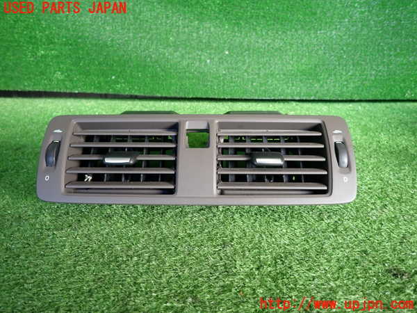 2UPJ-33837528]ボルボ・V50(MB4204S)エアコン吹き出し口3 (真中) 中古_m0001.jpg