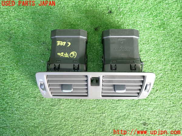 2UPJ-33837528]ボルボ・V50(MB4204S)エアコン吹き出し口3 (真中) 中古_m0002.jpg