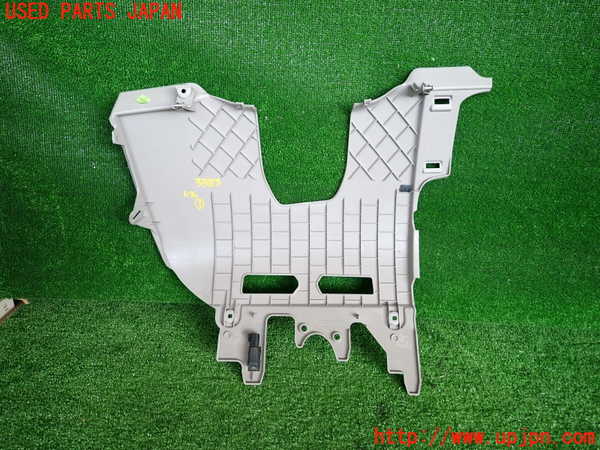 2UPJ-33837691]ボルボ・V50(MB4204S)内装トリム類1 中古_m0002.jpg