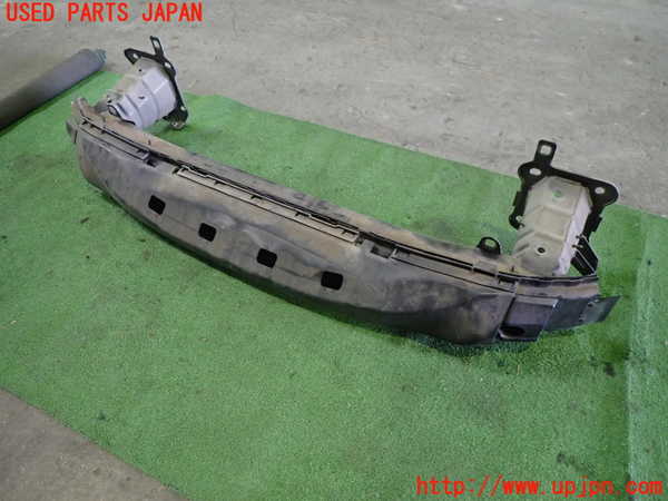 1UPJ-33841014]ボルボ・C30(MB4204S)フロントバンパーホースメント 中古_m0001.jpg