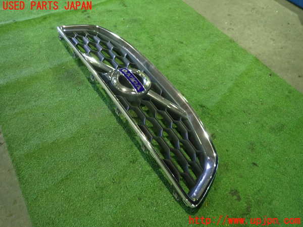 1UPJ-33841050]ボルボ・C30(MB4204S)ラジエターグリル 中古_m0002.jpg