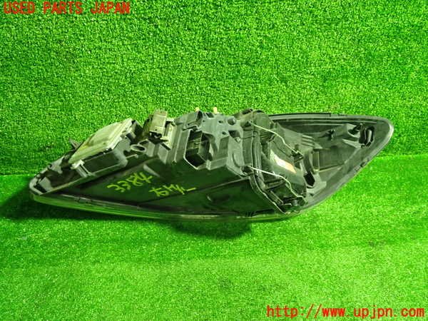 1UPJ-33841130]ボルボ・C30(MB4204S)右ヘッドライト HID 中古_m0004.jpg