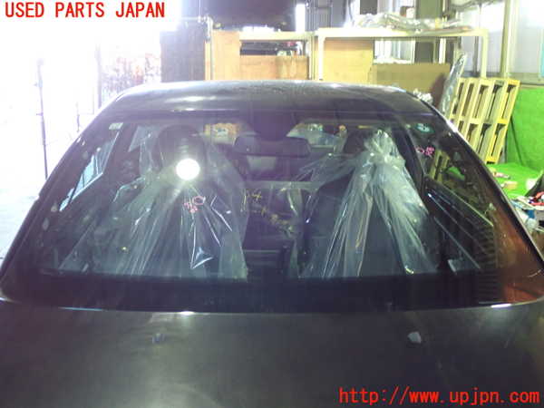 1UPJ-33841195]ボルボ・C30(MB4204S)フロントガラス 中古_m0001.jpg