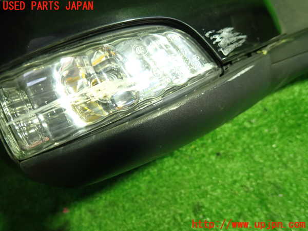 1UPJ-33841210]ボルボ・C30(MB4204S)右ドアミラー 中古_m0002.jpg