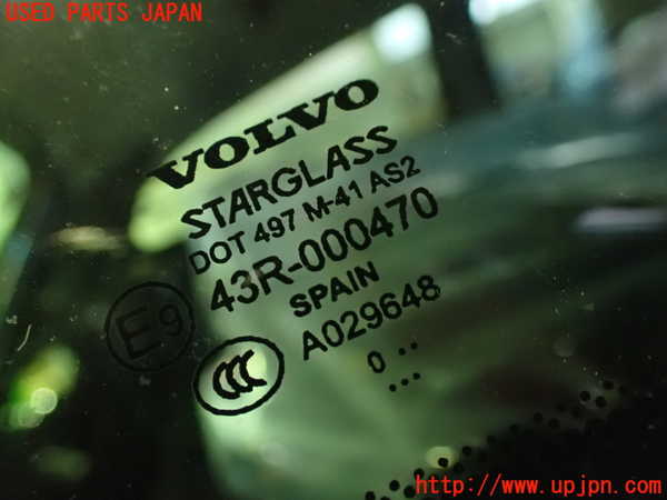 1UPJ-33841380]ボルボ・C30(MB4204S)右クォーターガラス 43R-000470 中古_m0002.jpg