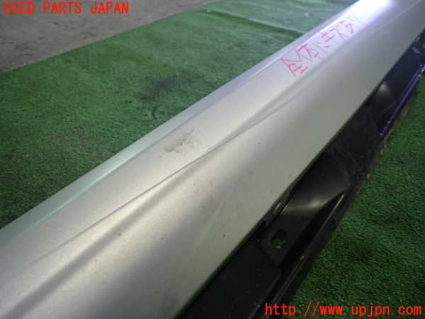 1UPJ-33841392]ボルボ・C30(MB4204S)左サイドステップ 中古_m0003.jpg