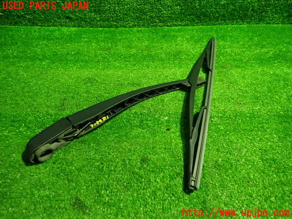 1UPJ-33841661]ボルボ・C30(MB4204S)リアワイパーアーム1 中古_m0003.jpg