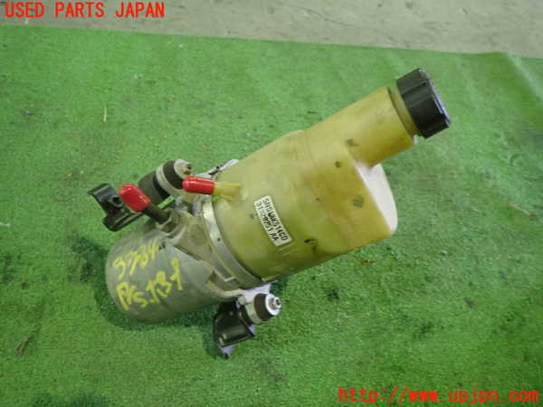 1UPJ-33844250]ボルボ・C30(MB4204S)パワステポンプ 中古_m0003.jpg