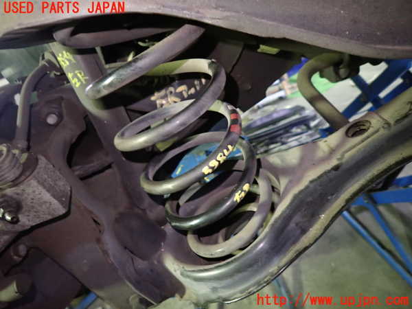 1UPJ-33845105]ボルボ・C30(MB4204S)左リアスプリング 中古_m0001.jpg