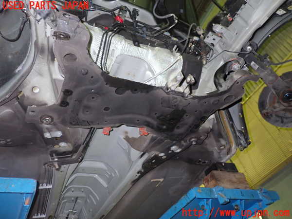 1UPJ-33845285]ボルボ・C30(MB4204S)フロントメンバー 中古_m0001.jpg