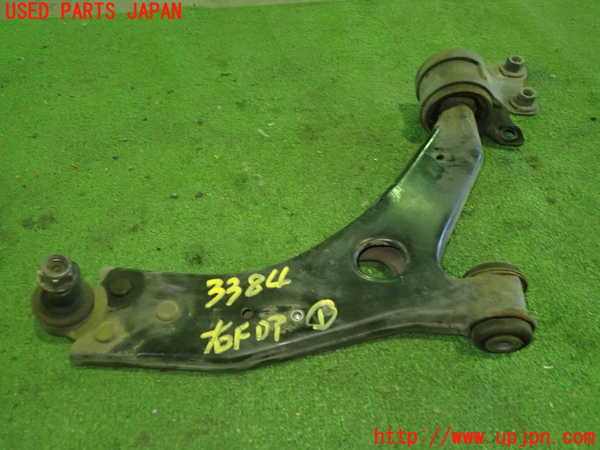 1UPJ-33845176]ボルボ・C30(MB4204S)右フロントロアアーム1 中古_m0001.jpg