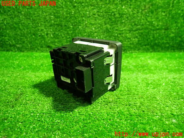 1UPJ-33846285]ボルボ・C30(MB4204S)ライトスイッチ 中古_m0002.jpg